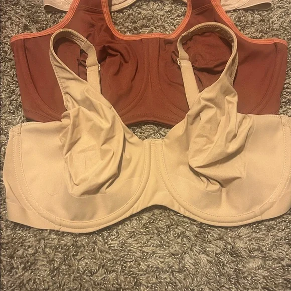 Wacoal Women's Bras in Tan, Brown, and Cream - Picture 2 of 5